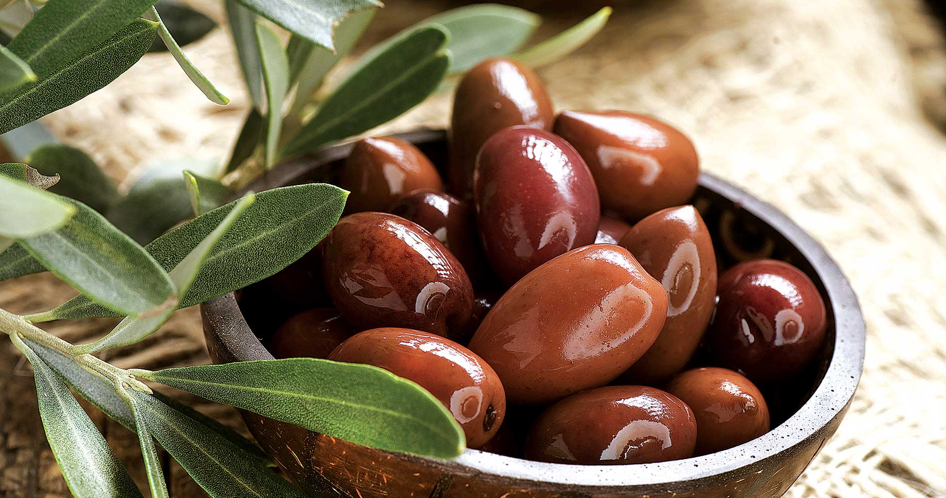 Kalamata olives: The healthiest in the world! - Greek Food News